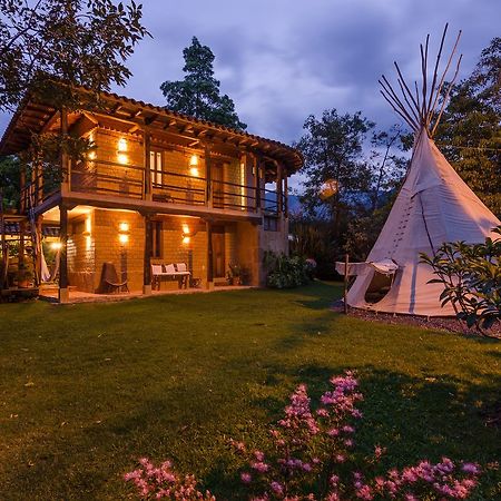 Hostal Casa Del Arte Robles Kültér fotó