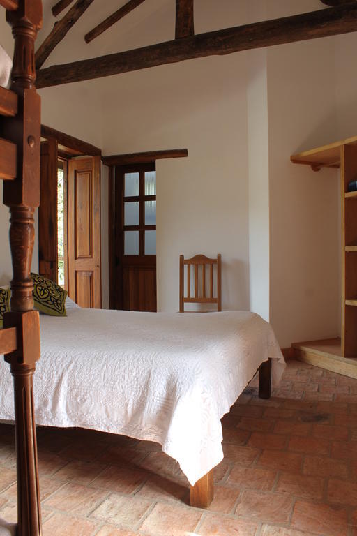 Hostal Casa Del Arte Robles Szoba fotó