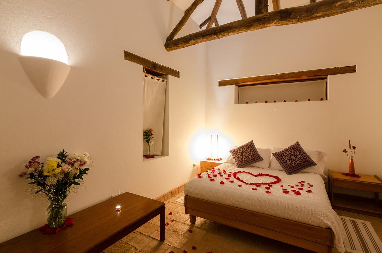 Hostal Casa Del Arte Robles Kültér fotó